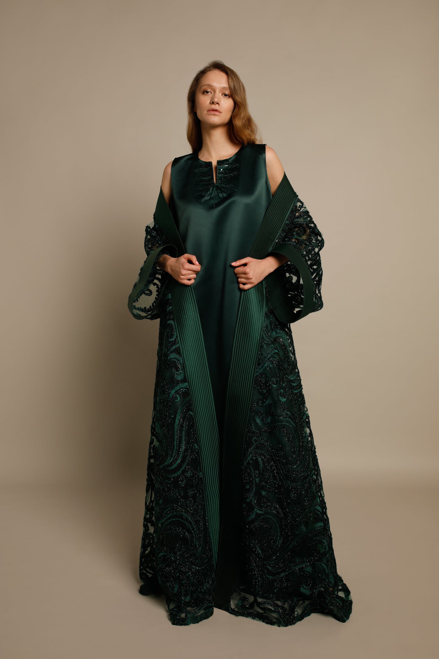 Hosta Bisht Set