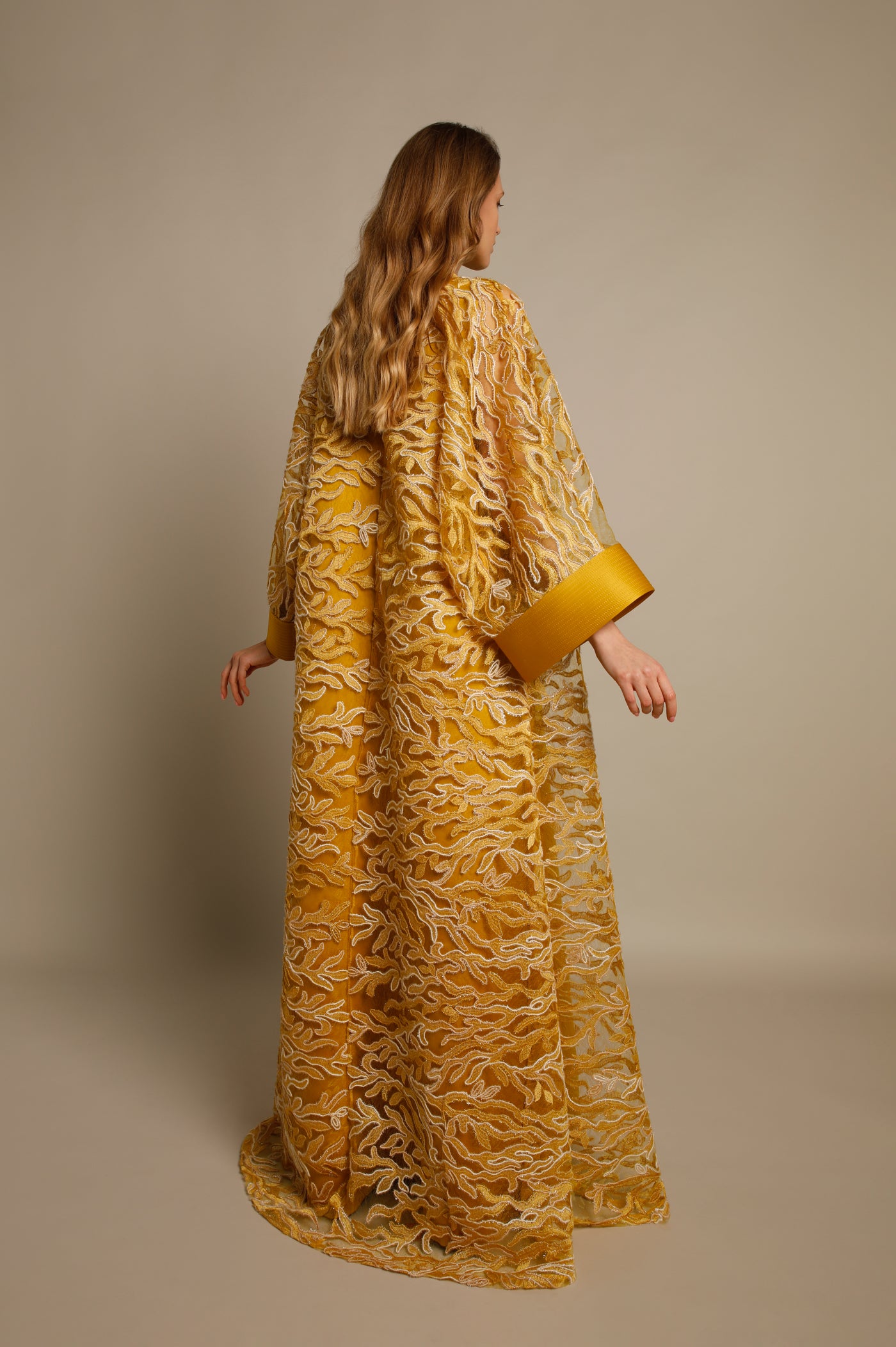 Hosta Bisht Set